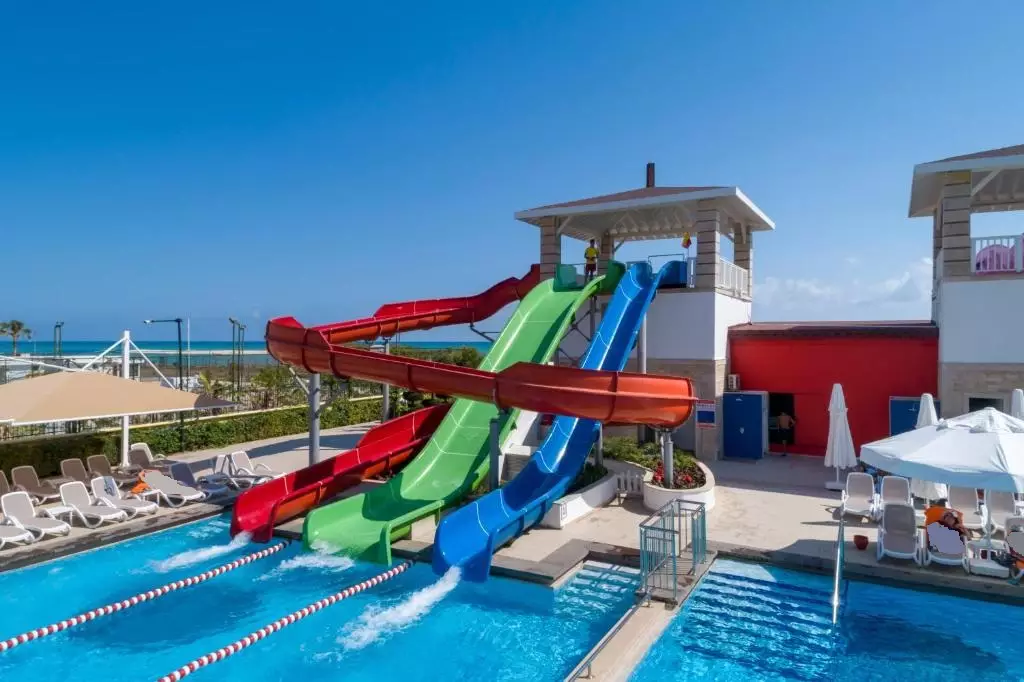 پارک آبی هتل اورنج کانتی بلک آنتالیا